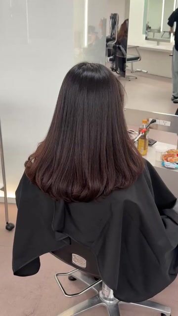 縮毛矯正+C字彎作品，設計師 Stella史黛拉，台中北區裏hair台中店