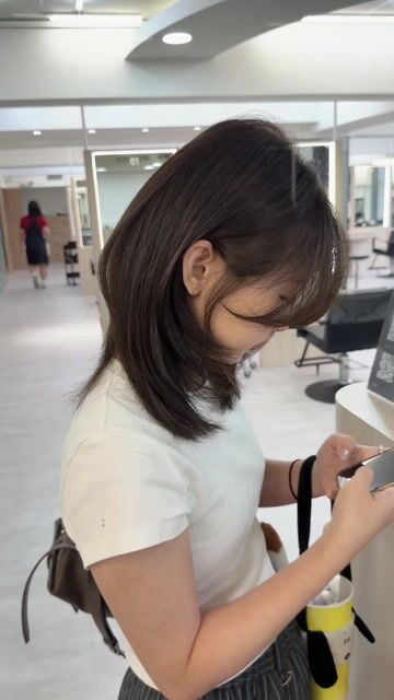 鎖骨層次&冷霧棕作品，設計師 Nancy小寧，台北大同區KOMM hair中山南西