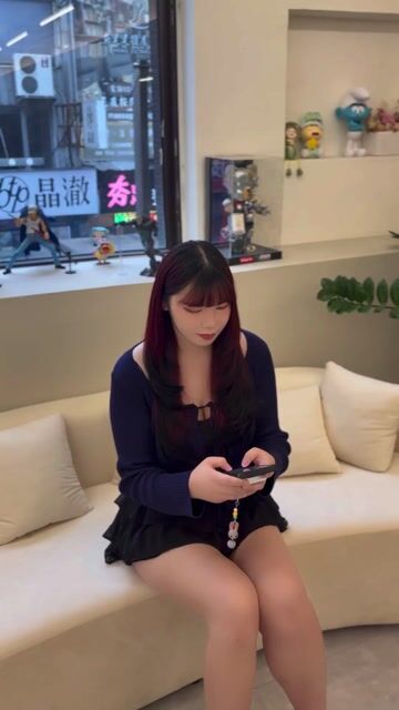 免漂紅髮作品，設計師 皮皮，台北士林區關於髮廊士林店