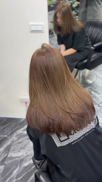 免漂顯白髮色作品，設計師 Ian，高雄左營區Zone Hair