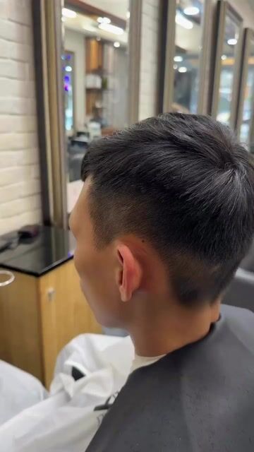 錫紙渣男燙作品，設計師 Tina，台中北區PHIROS HAIR 一中店