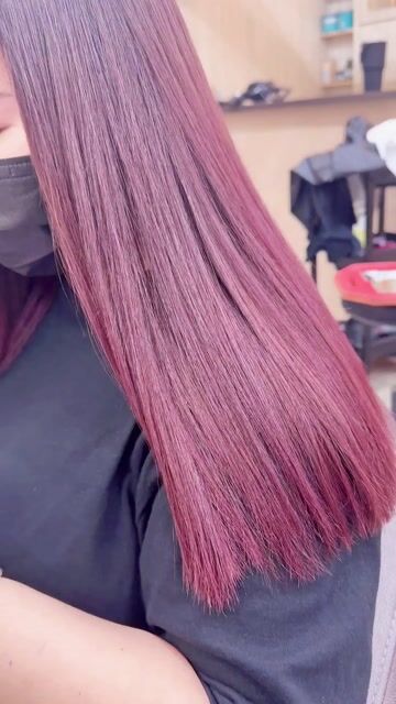 縮毛矯正X樹莓色作品，設計師 Cherry🍒，桃園桃園區Zoss桃園站前店