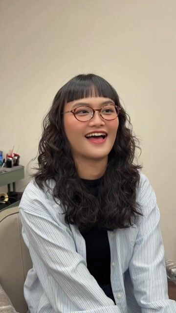法式捲作品，設計師 阿柷，台北中山區初見理髮沙龍