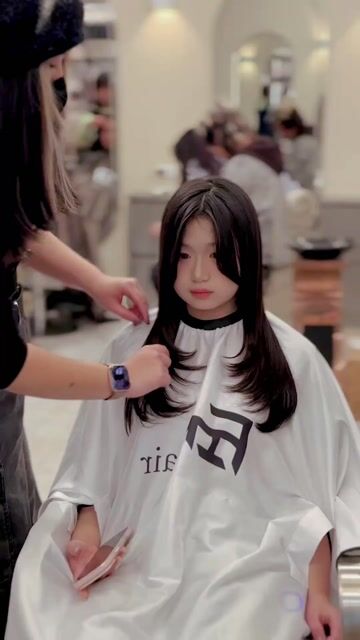 韓系層次剪作品，設計師 Nina，台北大同區Fin hair