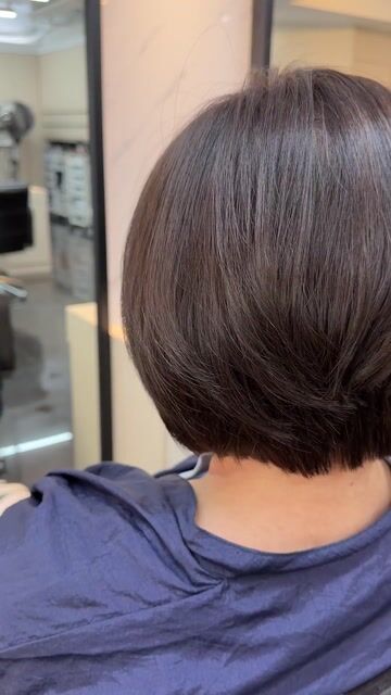 日系女生bob短髮作品，設計師 Zoe，台北萬華區暖暖髮廊