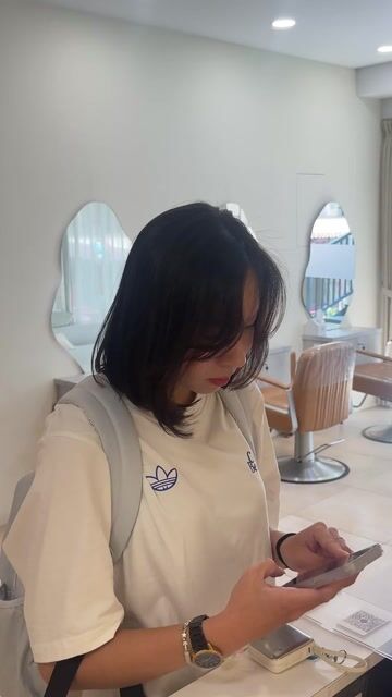 短髮內彎 八字瀏海作品，設計師 鴨肉🦆，台中北區Round2一中店