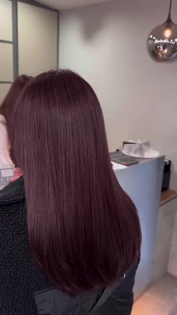 粉棕色作品，設計師 Zona，台北松山區KOMM HAIR