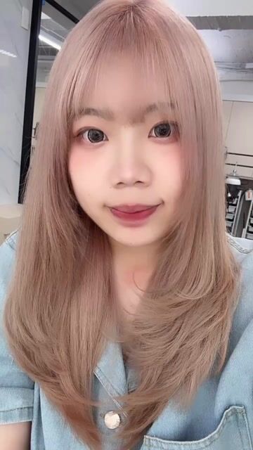 奶油粉金色作品，設計師 Elsa，台北萬華區暖暖 Nuan Hair