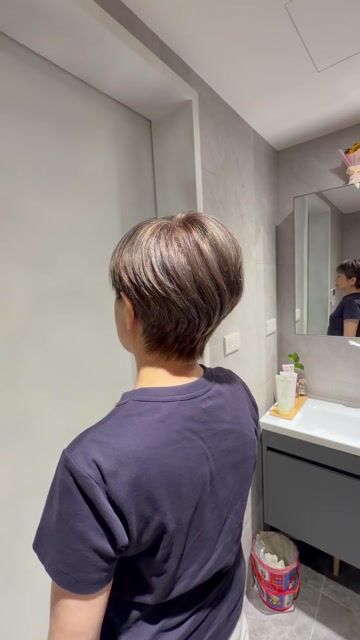精靈短髮作品，設計師 👑kelly 9/13-9/17上海學習👑，台北信義區Jk私宅工作室