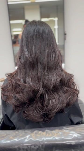 韓系鬆軟燙作品，設計師 Zoe，台北中山區Komm hair松江店