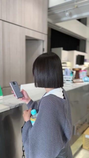 縮毛矯正一刀切作品，設計師 Dora 朵拉，台中北區裏hair概念店