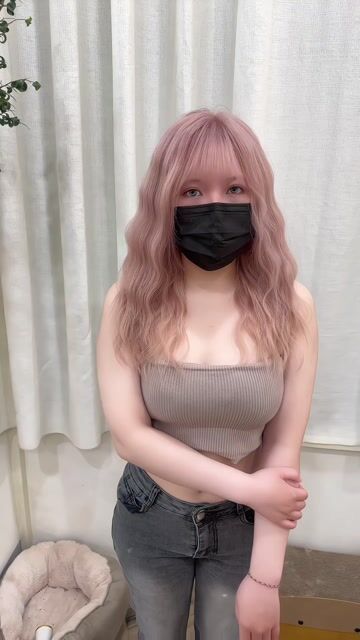 - 漂髮特殊色 - 玫瑰金作品，設計師 Arina🌹艾琳娜，桃園桃園區沐巳（與店家配合租位置）