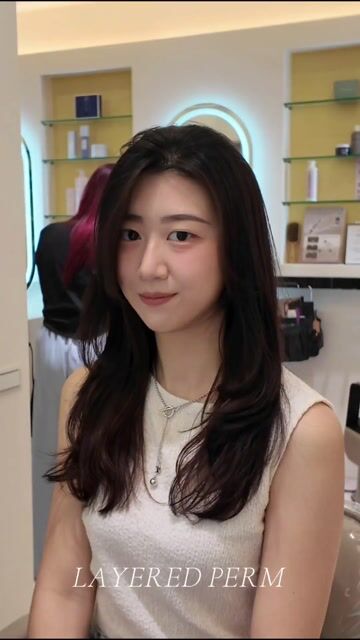柔美層次燙作品，設計師 ian 設計師，台北大同區He&She Hair Salon