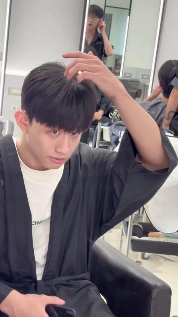 微分碎蓋作品，設計師 Enn，新北板橋區TREND HAIR JE 府中店