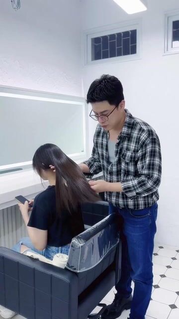 縮毛矯正作品，設計師 大阪老師，台南東區D2 hair