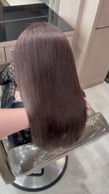 新式重建縮毛矯正作品，設計師 ZOLA 蘇，高雄楠梓區D2 HAIR SALON