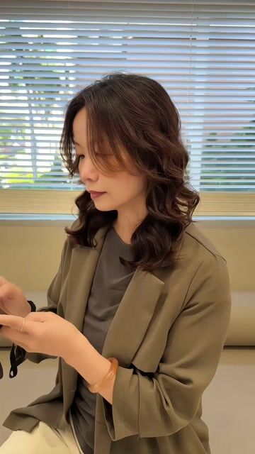韓系波浪捲作品，設計師 Rita，台中西屯區Korewa
