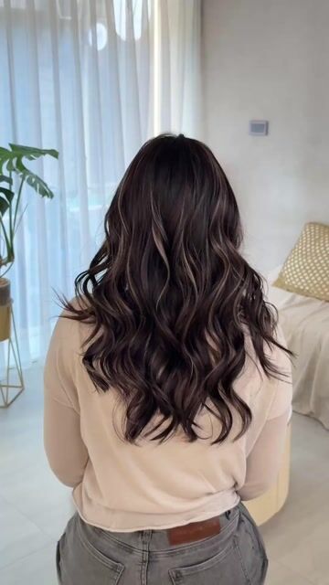 女生光線染作品，設計師 Gina，台北中山區Holly南西店