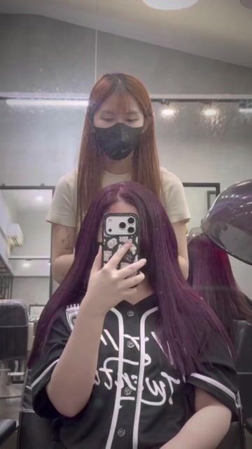 縮毛矯正⌇葡萄紫作品，設計師 維尼，台中北區lighthair