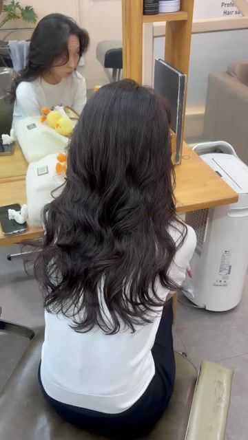 韓系電棒感燙髮作品，設計師 Hiro，基隆仁愛區C.T HAIR