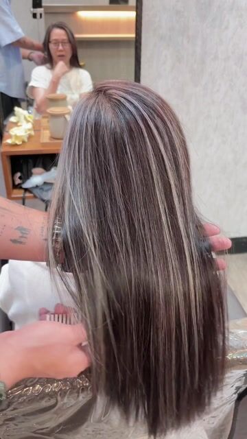 白髮共存作品，設計師 ✂️Leo✂️，新北新店區原崎髮廊
