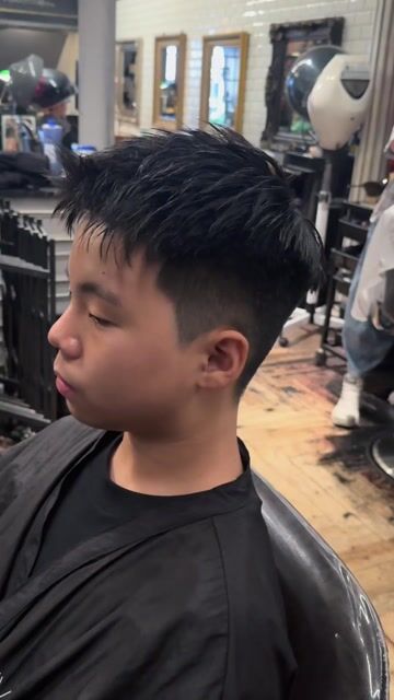 男士前刺作品，設計師 瓊文Selen🦋，台北萬華區Believer理髮咖啡