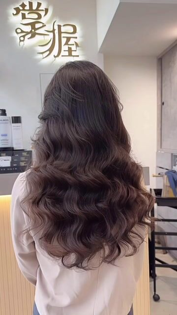 電棒感燙髮作品，設計師 阿軒，高雄左營區川hair styling