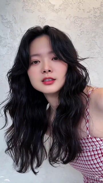 韓系浪漫水波紋作品，設計師 Nc2.Olga⋆˚💐，桃園蘆竹區Una x Nc2 hair salon桃園店