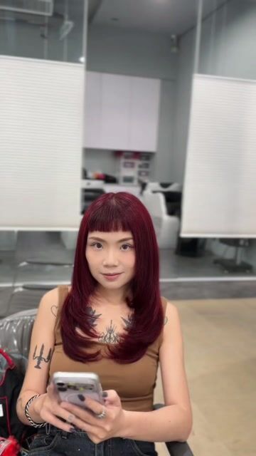 高層次剪髮 × 質感紅色系染髮作品，設計師 娜娜，台南永康區任性髮廊