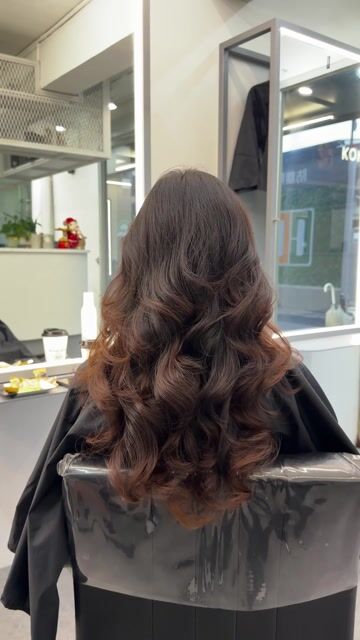 層次鬆軟燙作品，設計師 Jason傑森，台北信義區Komm hair市府店