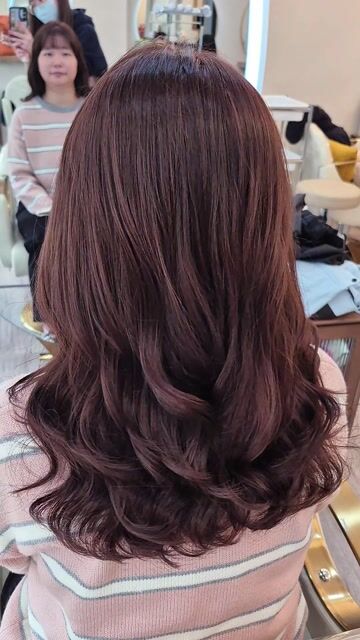 焦糖紅棕作品，設計師 Yana，新北樹林區Liao's hair design