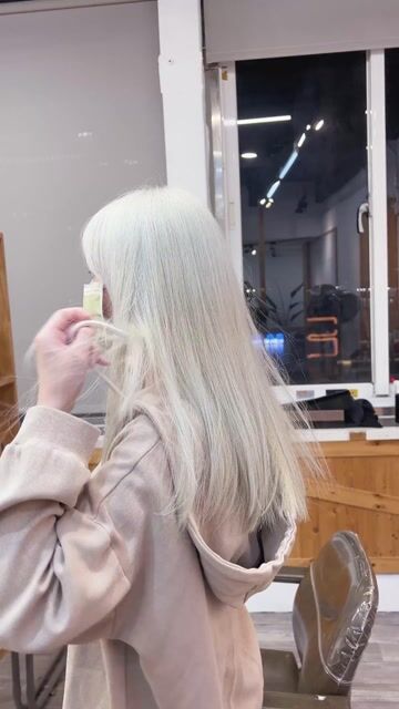 極致純白色作品，設計師 Alvin，基隆仁愛區CT HAIR