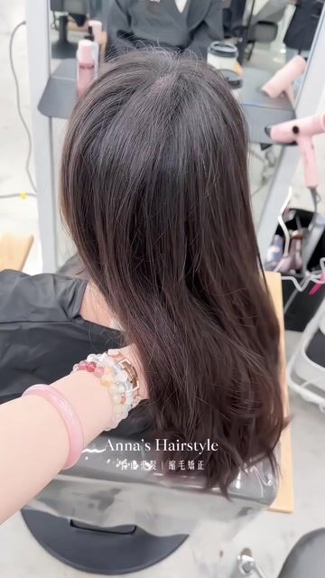 縮毛矯正作品，設計師 安娜♥︎，台南東區Komm hair南紡店