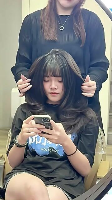 韓系層次剪作品，設計師 Nancy，高雄苓雅區絲光苒苒