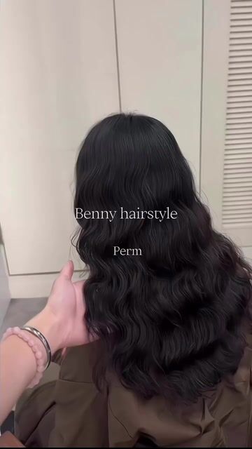 波波燙作品，設計師 Benny，台北中山區Epoch南京店