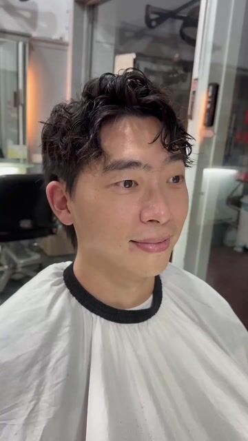 韓系燙髮作品，設計師 AK🌻，高雄新興區佳諾髮型