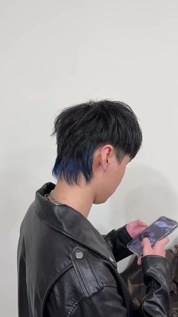 線條燙搭配狼尾漂髮作品，設計師 金魚Hana，高雄新興區薄荷美學