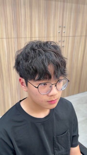 束狀紋理燙作品，設計師 Gary 蓋瑞，台北大同區KOMM中山南西店