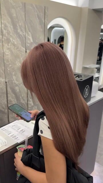漂髮特殊色作品，設計師 Leon傑，台北中山區Holly hair