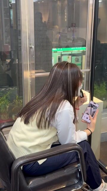 線條染作品，設計師 Nina🤍，台北萬華區暖暖Nuan hair