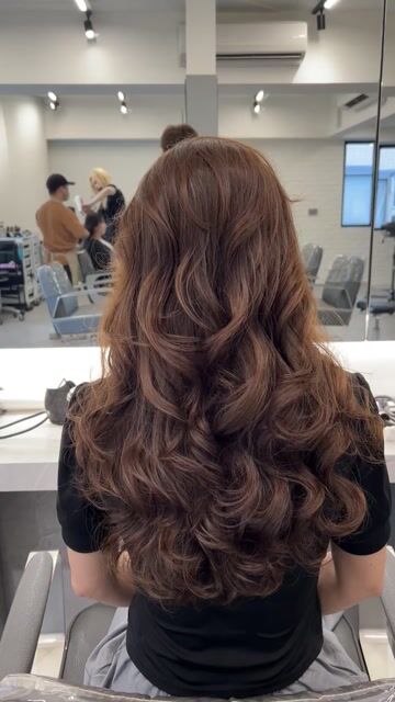 高層次燙髮作品，設計師 Allan，高雄左營區川 hairstyling